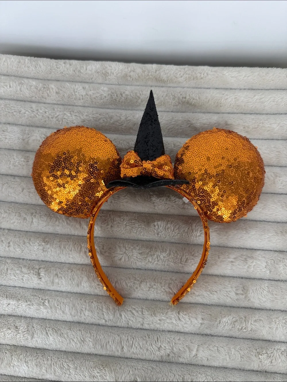 Disney Minnie Rars Orange Sequin Witch Ear Headband